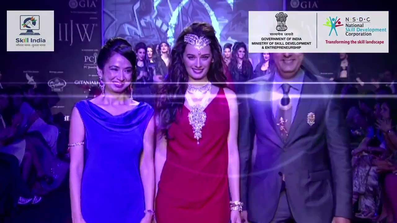 Gems & Jewellery   A Wide Scoped Career Sector  Hunnar Se Rozgaar